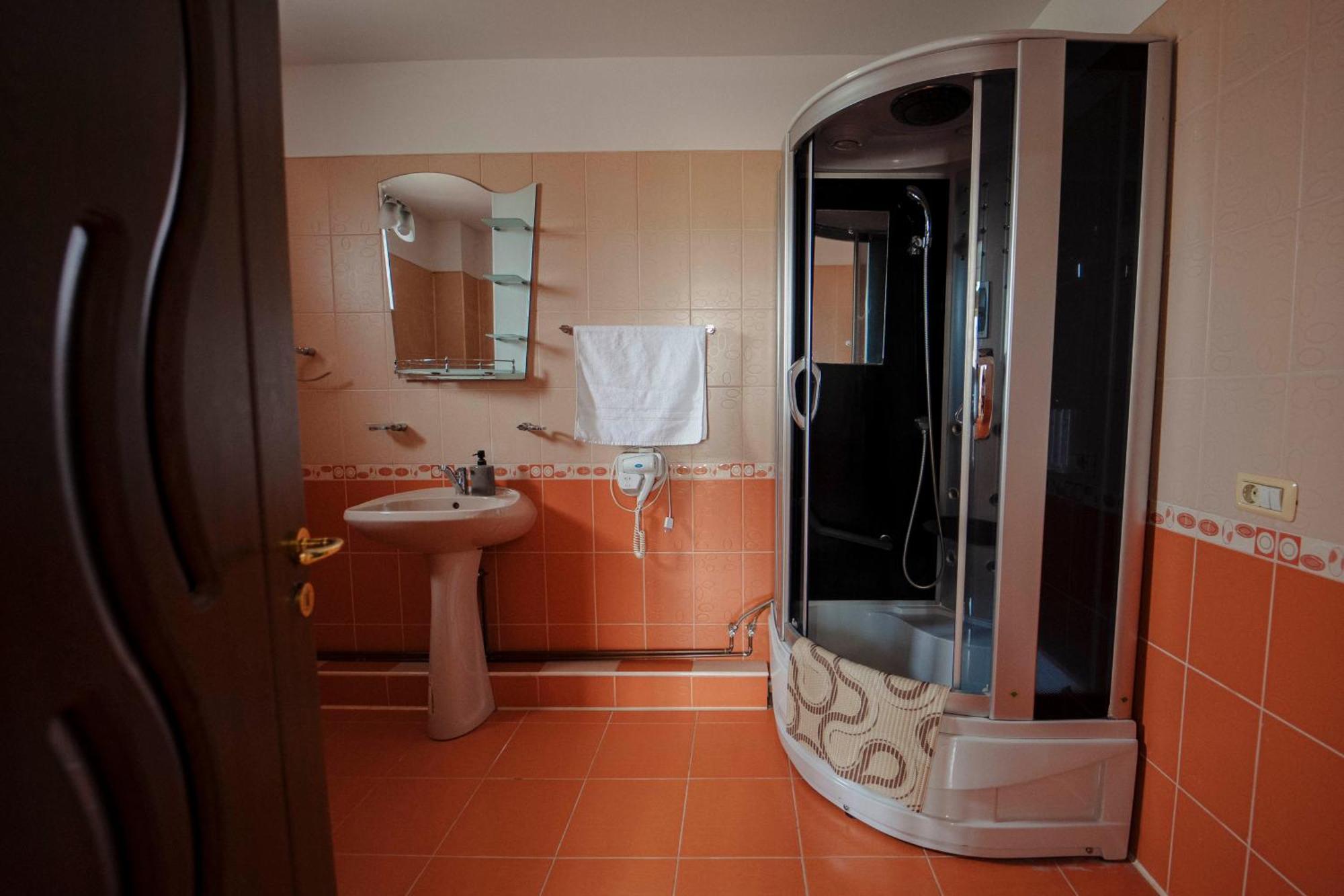 Casa Miruna Poiana Negrii Exteriör bild